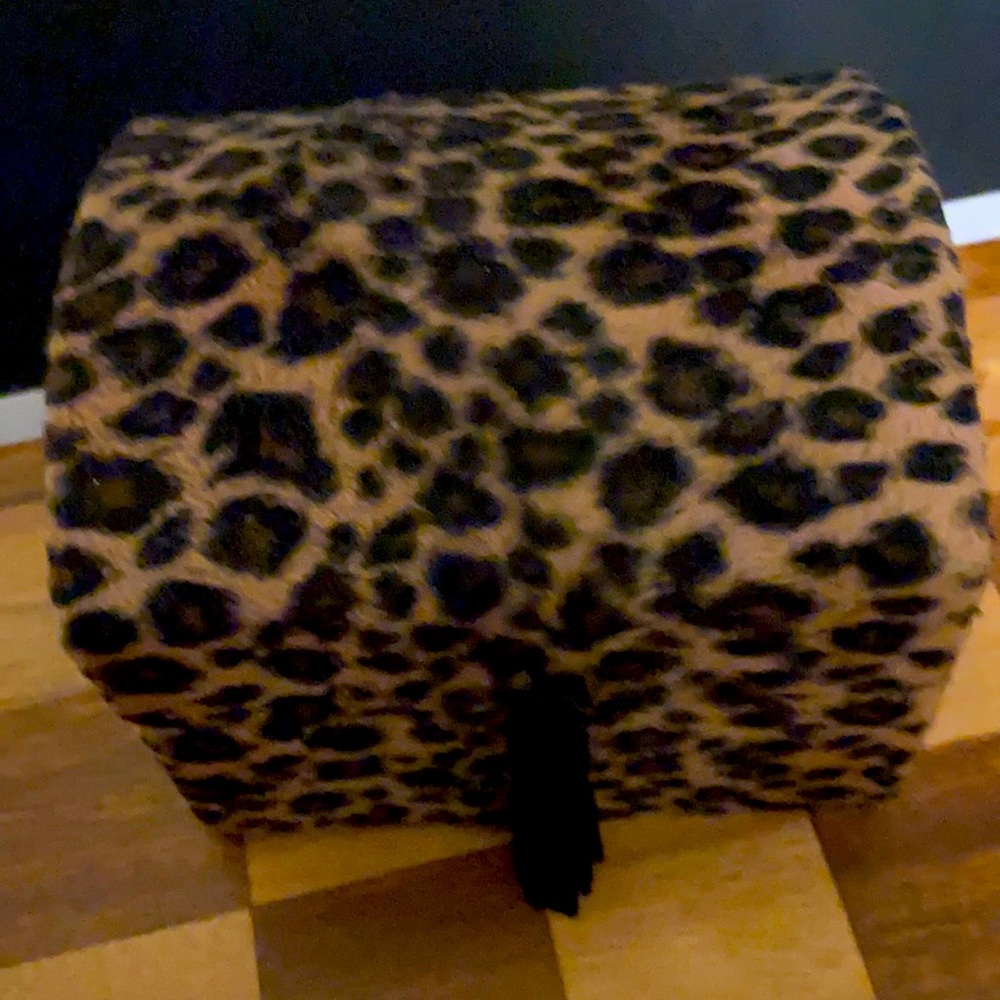 Leopard furry Accent Box